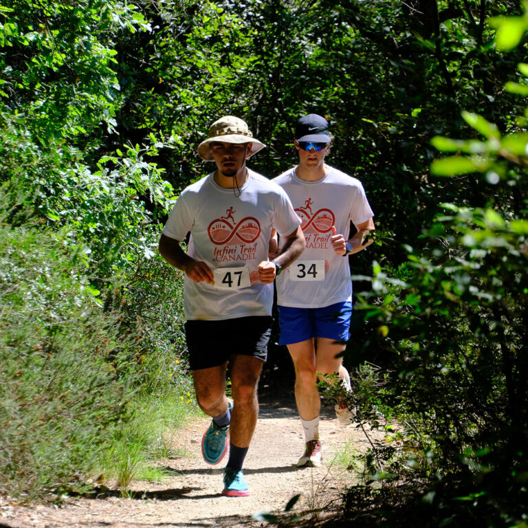Infinitrail de Canadel Trail de Canadel infini printemps ciel vignes restanques infinitytrail backyard -7